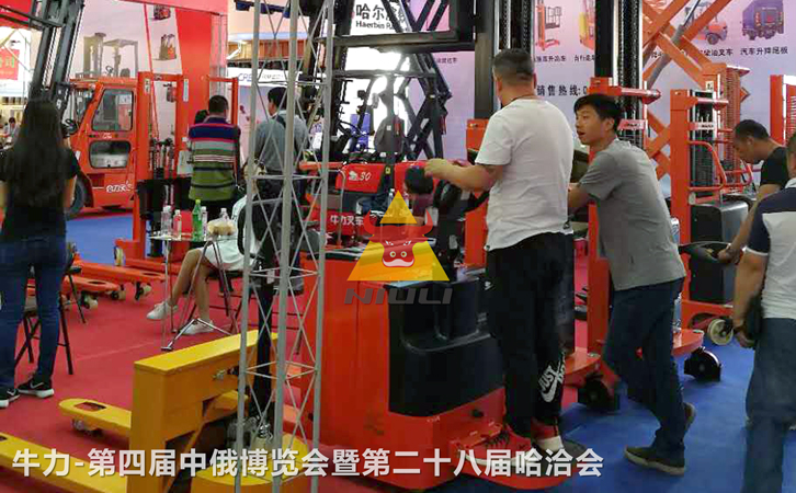 牛力亮相中國(guó)俄羅斯博覽會(huì)-現(xiàn)場(chǎng)